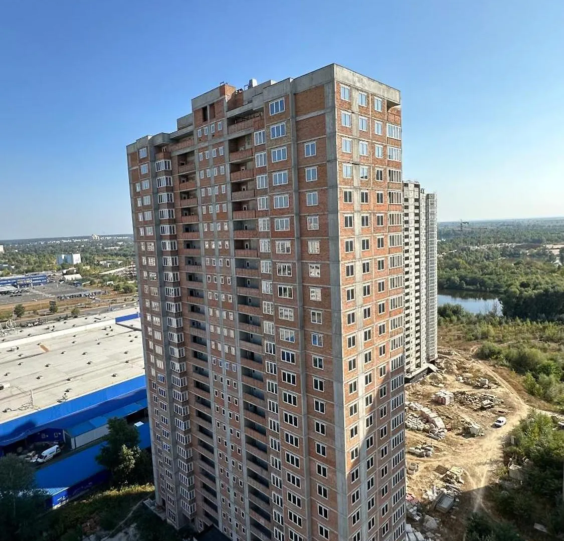 Є Генератор 1Кім Осокорки Вул Бориса Гмирі 20 Жк Патріотика Kyiv Ukraine